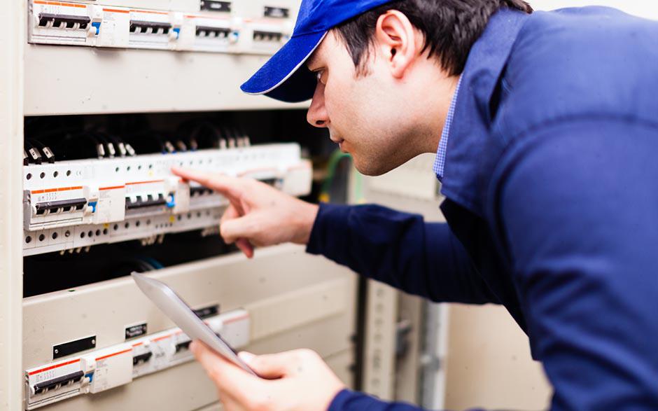 électricien devis gratuit Paris 4